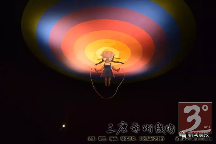  从街头创作到当代艺术馆 引用策展人曹彬的话来说：“从街头创作到当代艺术馆