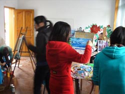to become artist！ 【 美美手绘墙培训高级班 】 报名有什么要求: 有一定的美术基础即可 培训时间：1个月 招生对象： 各行业美术爱好者 招生范围： 全国 开设课程： 天顶壁画绘制技巧