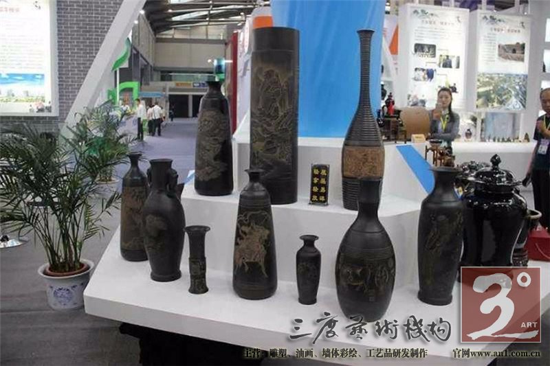 陕西华州区黑陶文化艺术产业丝博会上引关注