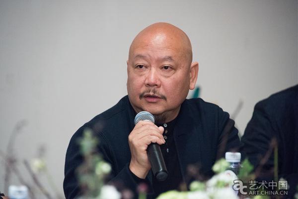 北京大学彭锋教授任策展人