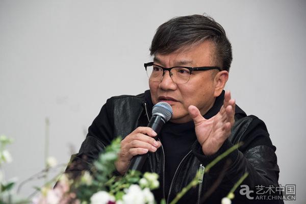 北京大学彭锋教授任策展人
