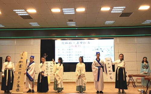 泡中语文老师们的经典诗歌串烧