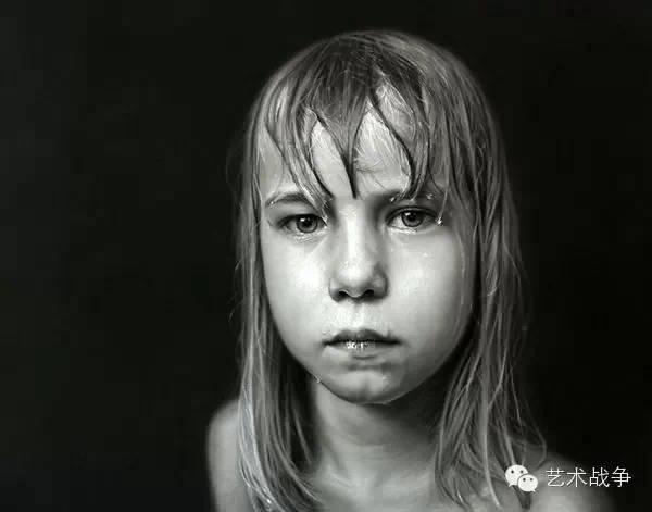  而后现代艺术的发展就和绘画更加少关系了