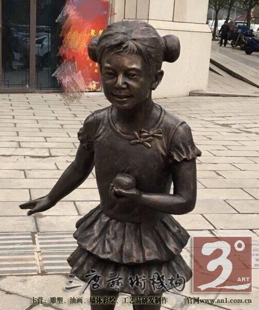 何炅雕像太搞笑 白敬亭点开笑穴雕塑家灵感是这个?
