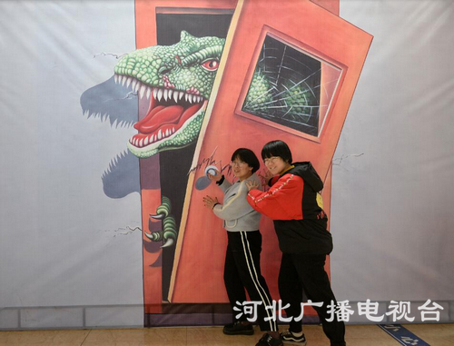 1 /3 在元宵佳节到来之际
