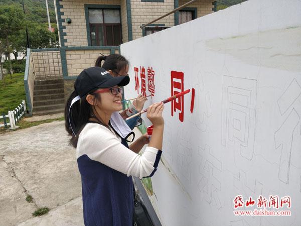 也让老百姓直观了解了小城镇综合整治工作的具体内容