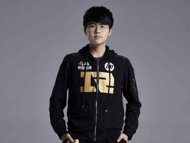 总决赛首发名单备受瞩目双方将会派出什么阵容？