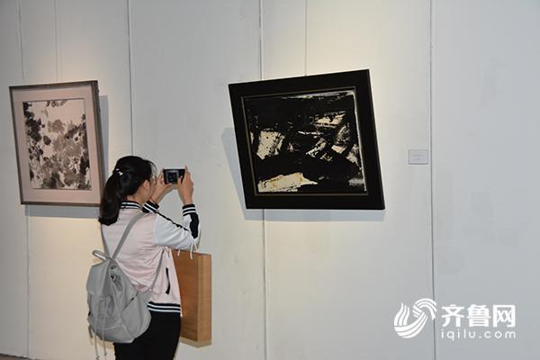 0197ffff1bd448517adea4936b0b351f.jpg 观众.jpg