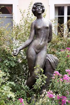  布德尔一生培养了大批优秀的艺术家