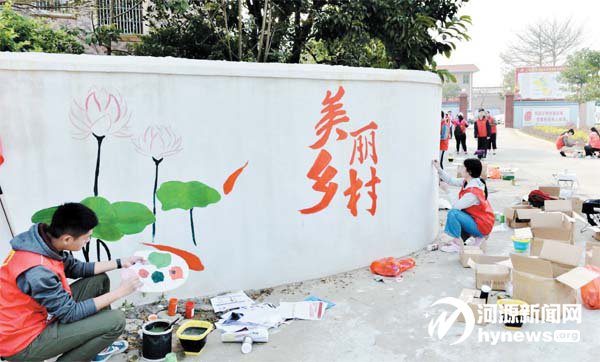 公益墙绘扮靓美丽乡村