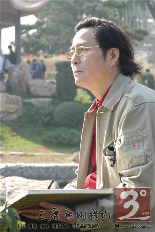 如戴成有所云：马有龙的精神、牛的耐力、雄狮的英姿、虎的威风