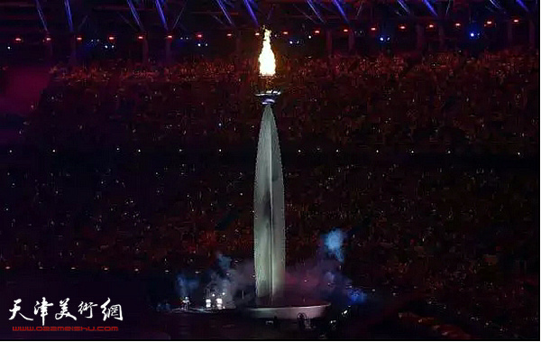 是中国公共艺术从主流性的、主体性的意识形态