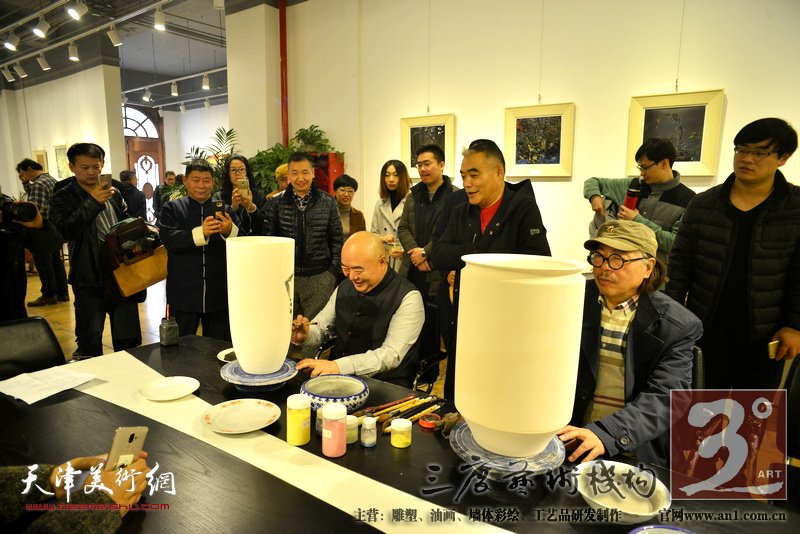 周晓冰、林德谦意象陶艺展