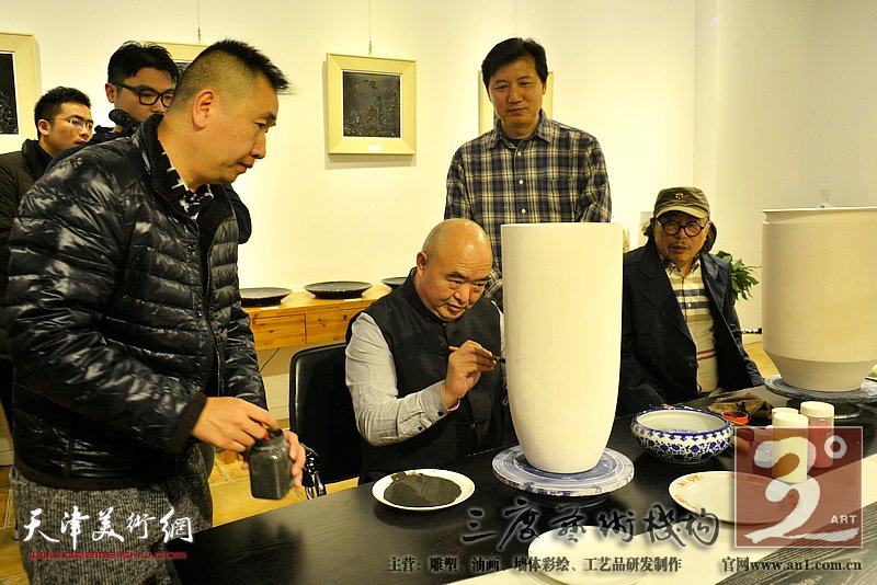 周晓冰、林德谦意象陶艺展