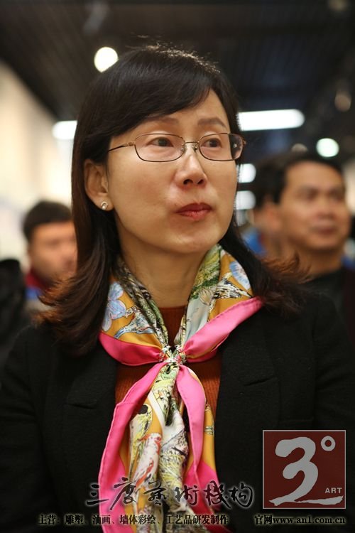 国家级工艺美术师蒋卫兵出席开幕式