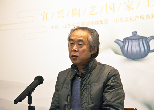 国家级工艺美术师蒋卫兵出席开幕式
