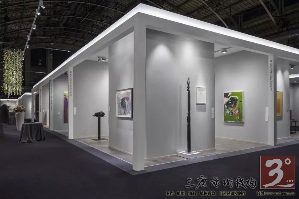 而同期开幕的TEFAF又为我们带来了哪些佳作呢？YT在此为你精选了2018 TEFAF纽约春季艺博会上必看的8个展位