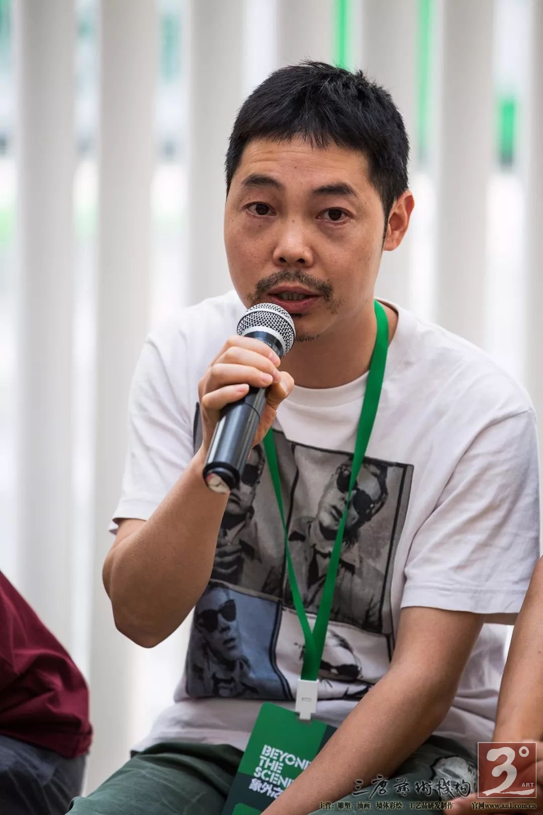 而是相互依存、互为作用的集群