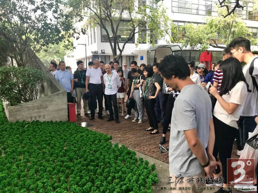 而是相互依存、互为作用的集群