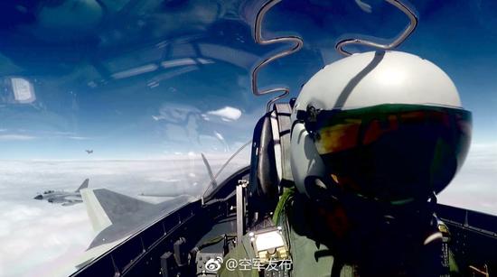 近年来空军高新武器装备成体系发展