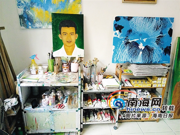 海南周刊|父子画展背后的心灵共振