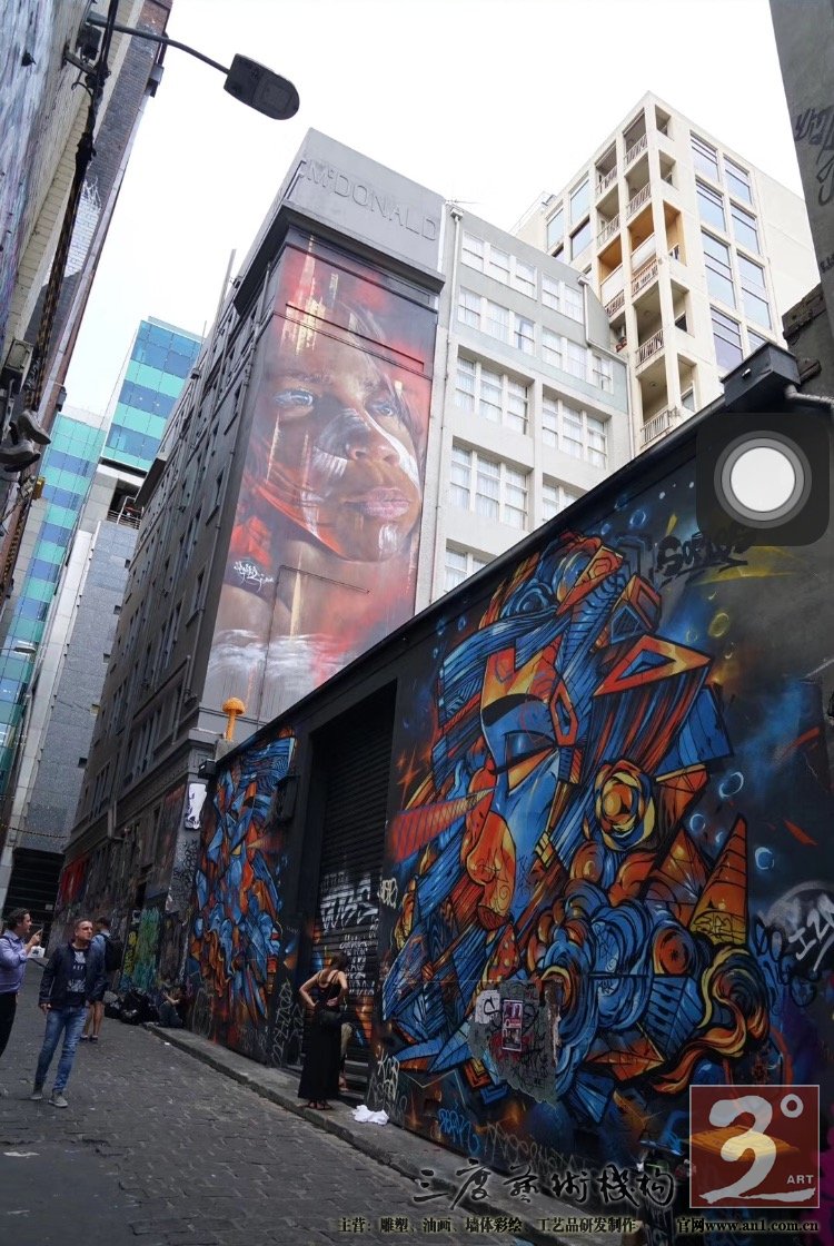 有些还别具一格的呈3D 画作展示