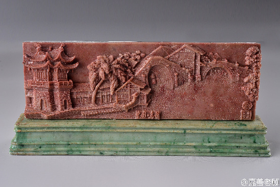 我一直在想如何用作品来表达他的性格特征