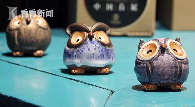 视频｜拉胚制瓷 手捏茶宠：看陶艺师如何还原汝釉瓷的前世今生