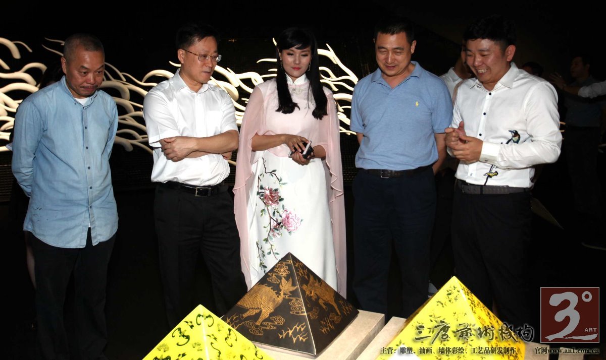 到明代釉上彩形式多种多样