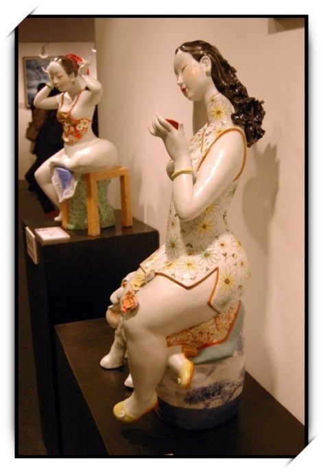 【图文音】现代仕女瓷器作品欣赏