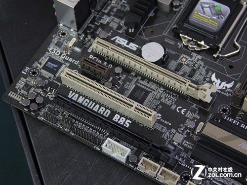 古墓丽影PC版最强 实用游戏平台度春节