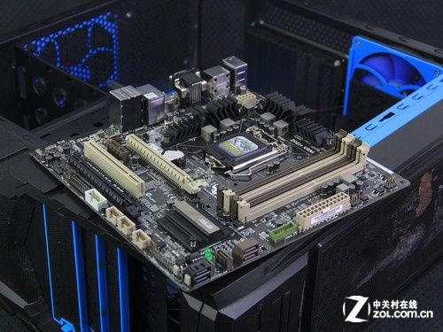 古墓丽影PC版最强 实用游戏平台度春节