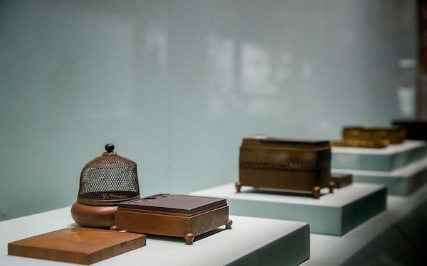 对克孜尔石窟进行了系统的整理、记录