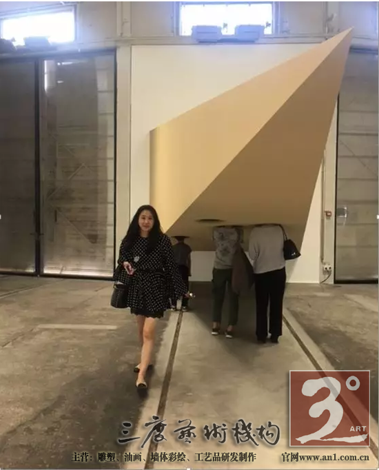 迅速将其转化为亚洲最具影响力的艺博会