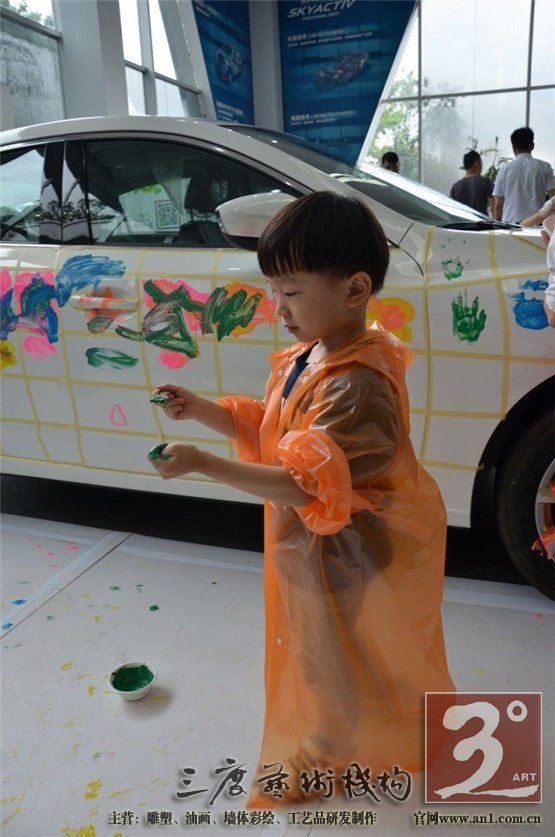 快来看看我们可爱的小宝宝都画了什么