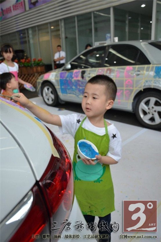 快来看看我们可爱的小宝宝都画了什么