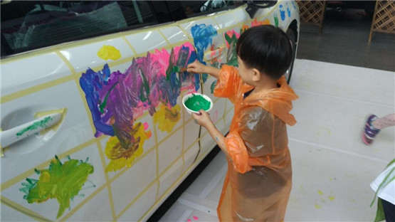 快来看看我们可爱的小宝宝都画了什么