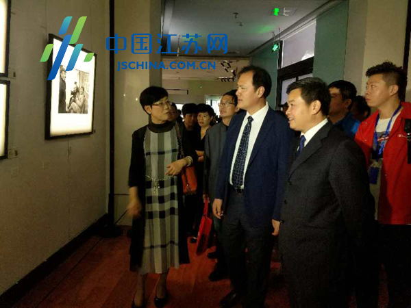 首届吴印咸摄影艺术双年展在沭阳开幕